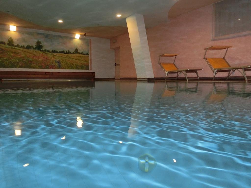 Beauty & Vital Hotel Maria 카라노 외부 사진