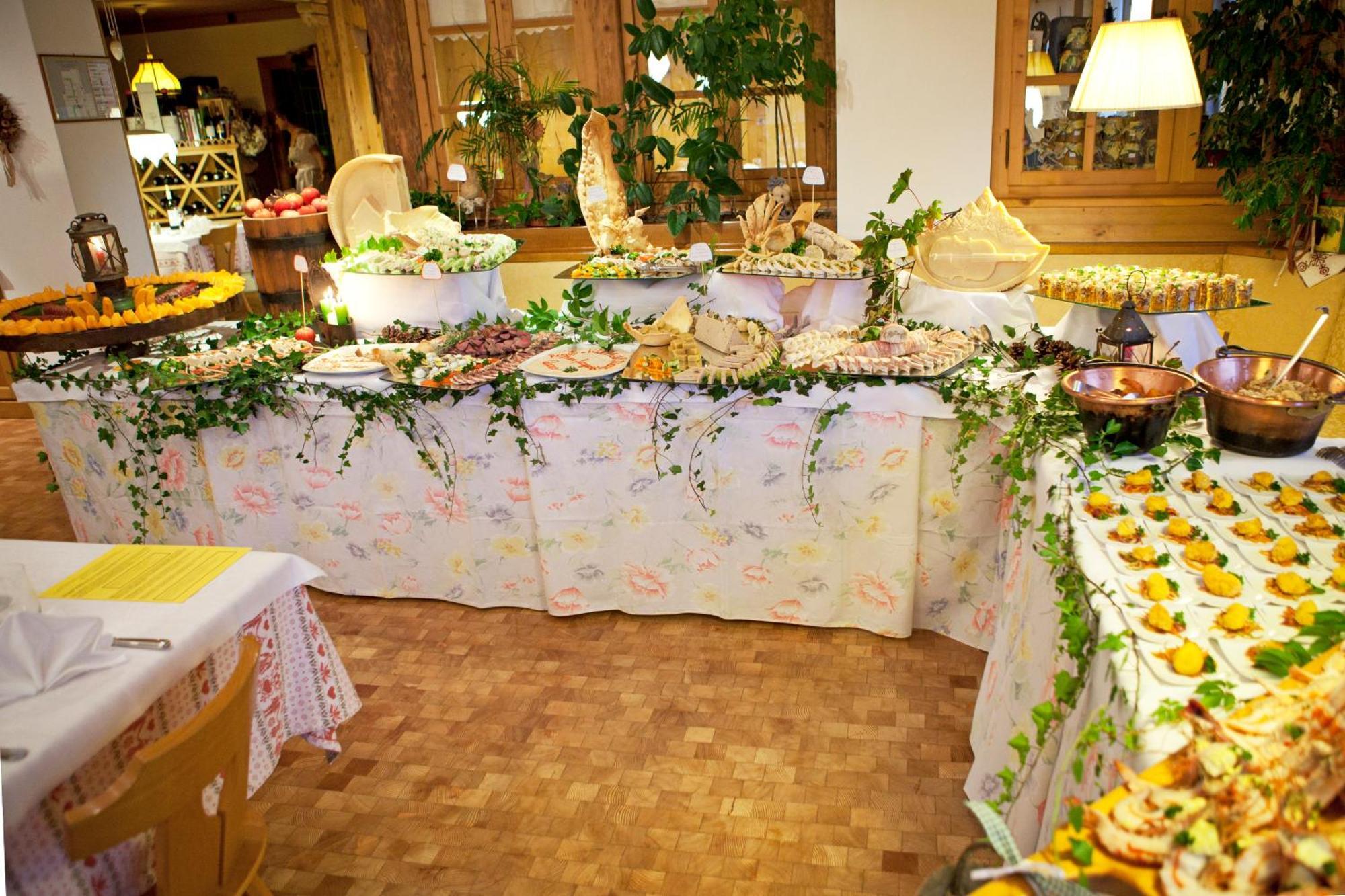 Beauty & Vital Hotel Maria 카라노 외부 사진